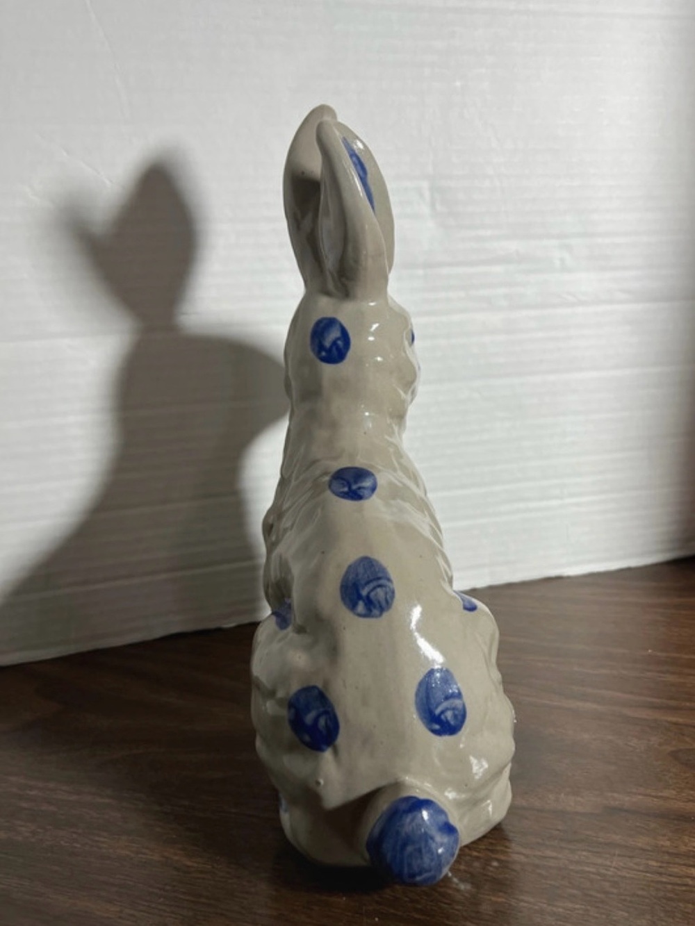 Beaumont  Bros.  Ceramic Rabbit Figurine with Blue Accents - Home Art - Picture 3 of 5